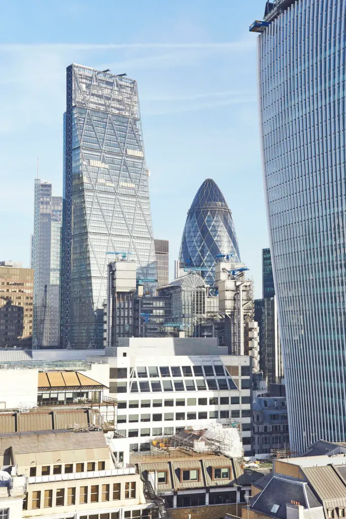 London Landscapes — architecture and landscape photograph in London, UK, frame 3 of 28.